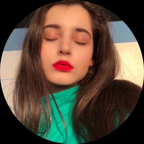 Poshmark profile picture for @diagnosis